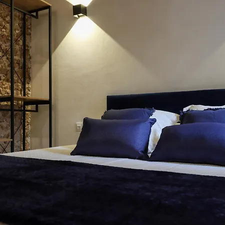 Bella Encantada * Cadice